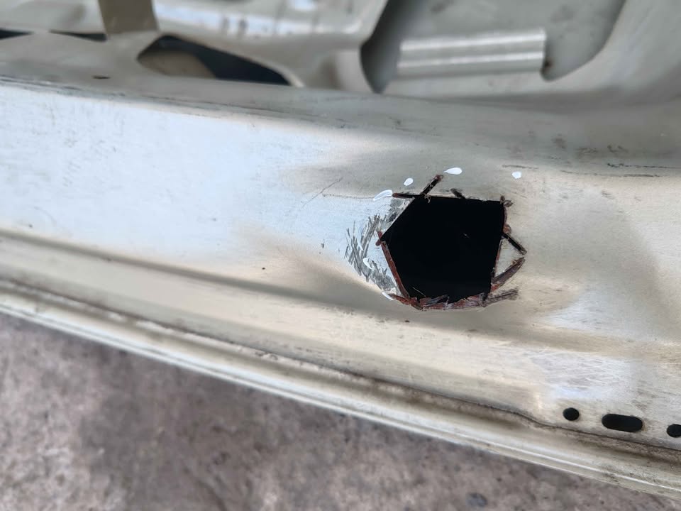 Tapa maleta Renault Megane 2 2007 - 2010 - Imagen 7