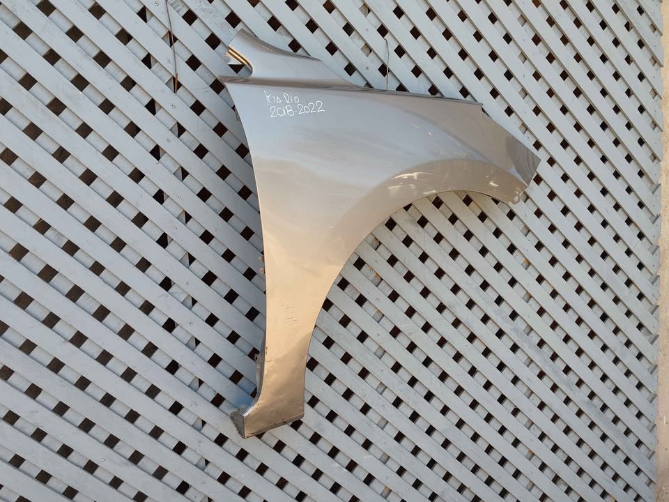 Tapabarro derecho Kia Rio 2018 - 2022 - Imagen 5