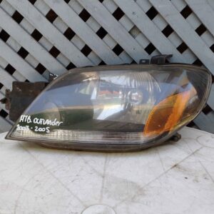 Óptico izquierdo Mitsubishi Outlander 2003 - 2005