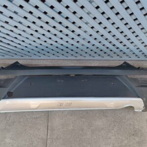 Parachoque trasero JAC JS4 2021 - 2024