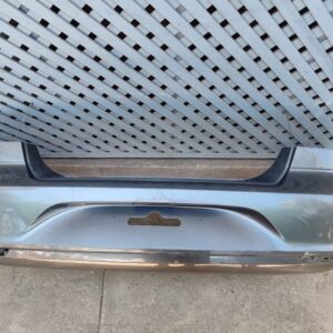 Parachoque trasero Volkswagen Voyage 2017 - 2024