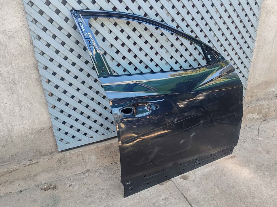 Puerta delantera derecha Hyundai Tucson 2022 - 2025 - Imagen 3