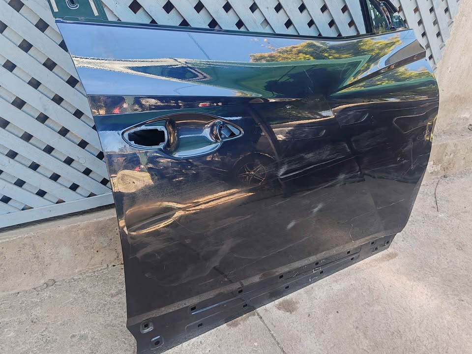 Puerta delantera derecha Hyundai Tucson 2022 - 2025 - Imagen 4