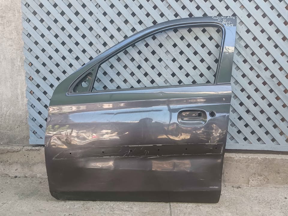 Puerta delantera izquierda Suzuki Alto k10 2014 - 2019
