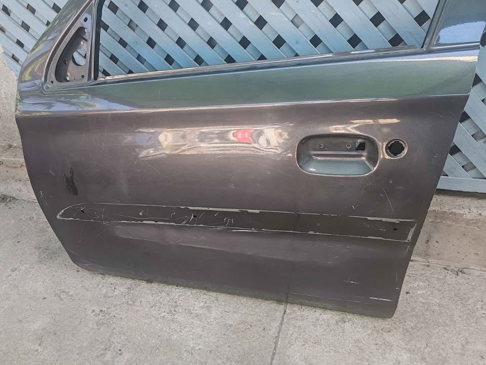 Puerta delantera izquierda Suzuki Alto k10 2014 - 2019 - Imagen 5