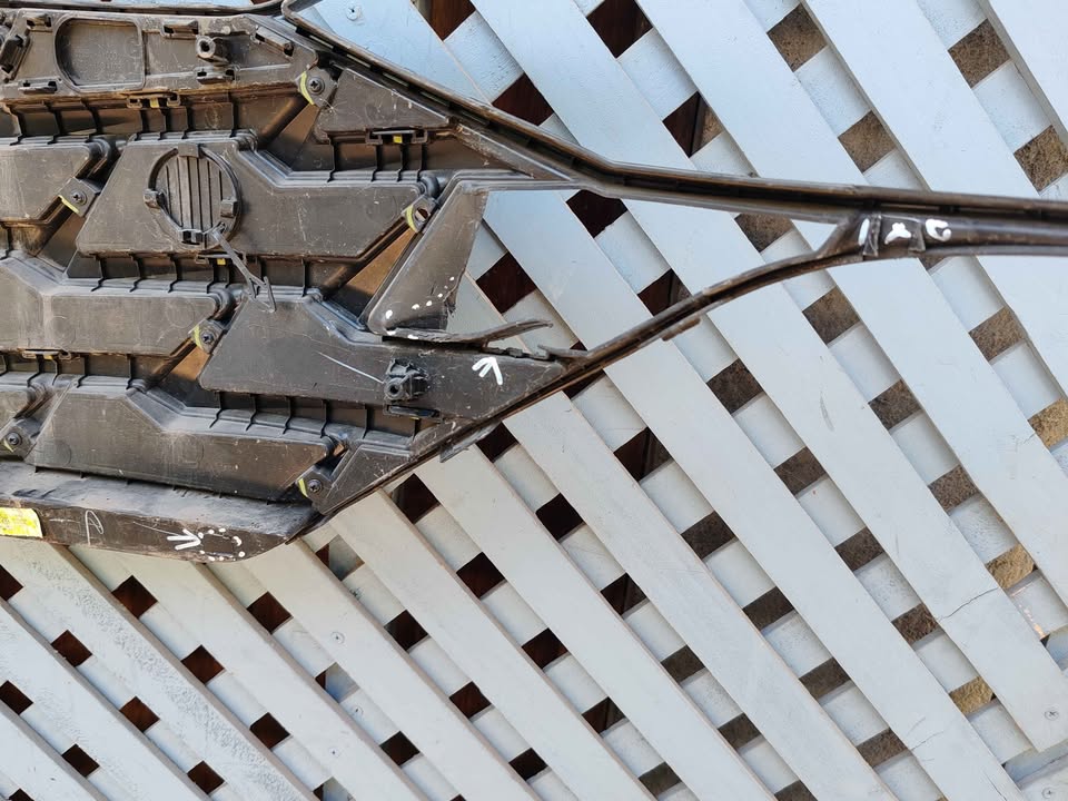 Rejilla de parachoque Hyundai Accent 2024 - 2026 - Imagen 8