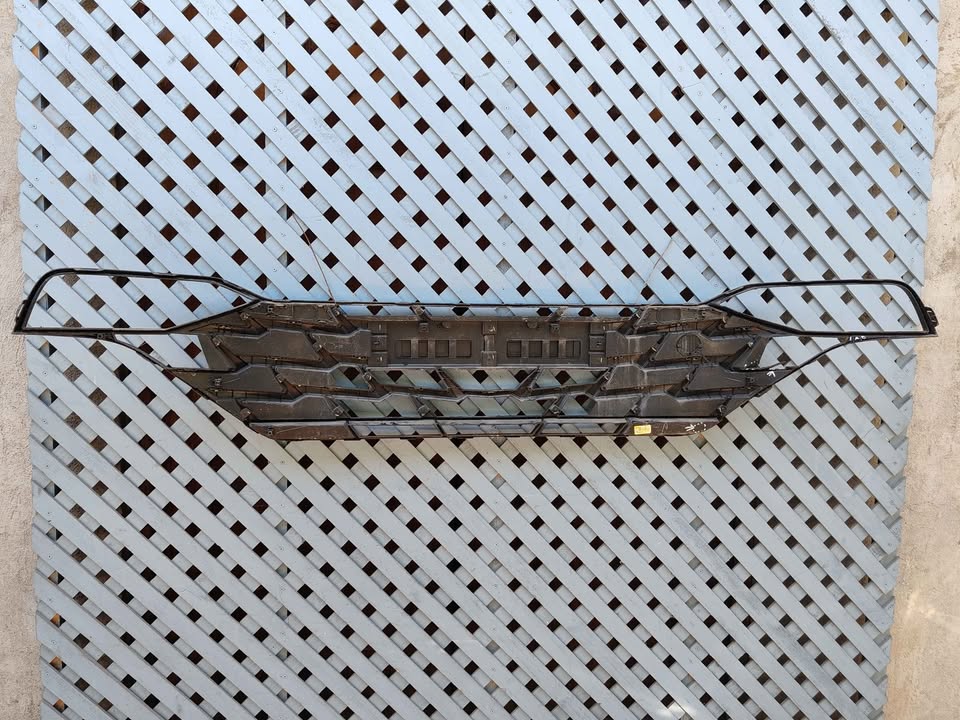 Rejilla de parachoque Hyundai Accent 2024 - 2026 - Imagen 9