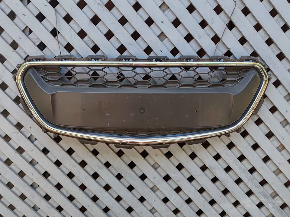 Rejilla de parachoque chevrolet Spark GT 2018 - 2024