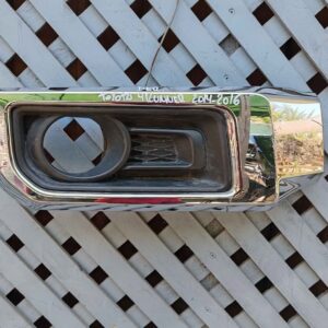 Tapa de neblinero derecho Toyota 4runner 2014 - 2016