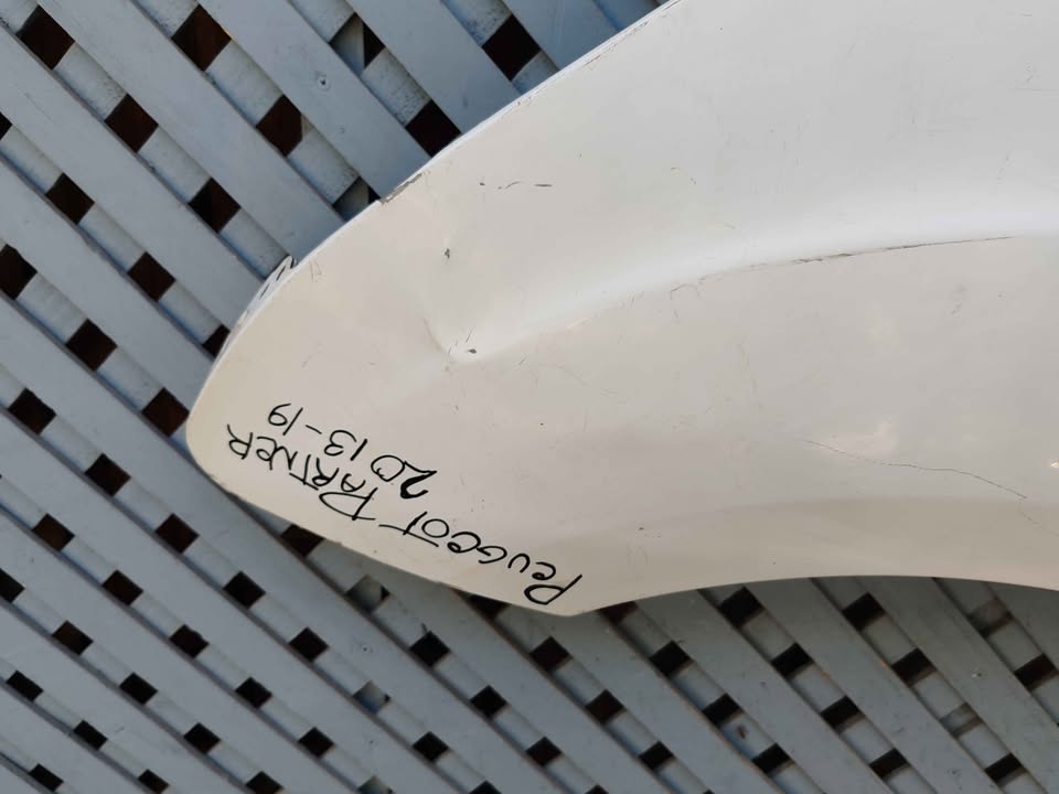 Tapabarro Peugeot Partner o Berlingo 2012 - 2018 - Imagen 4