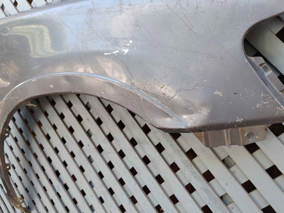 Tapabarro derecho Chevrolet Luv 1998 - 2004 - Imagen 5