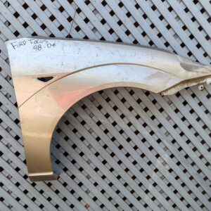 Tapabarro derecho Ford Focus 1998 - 2004