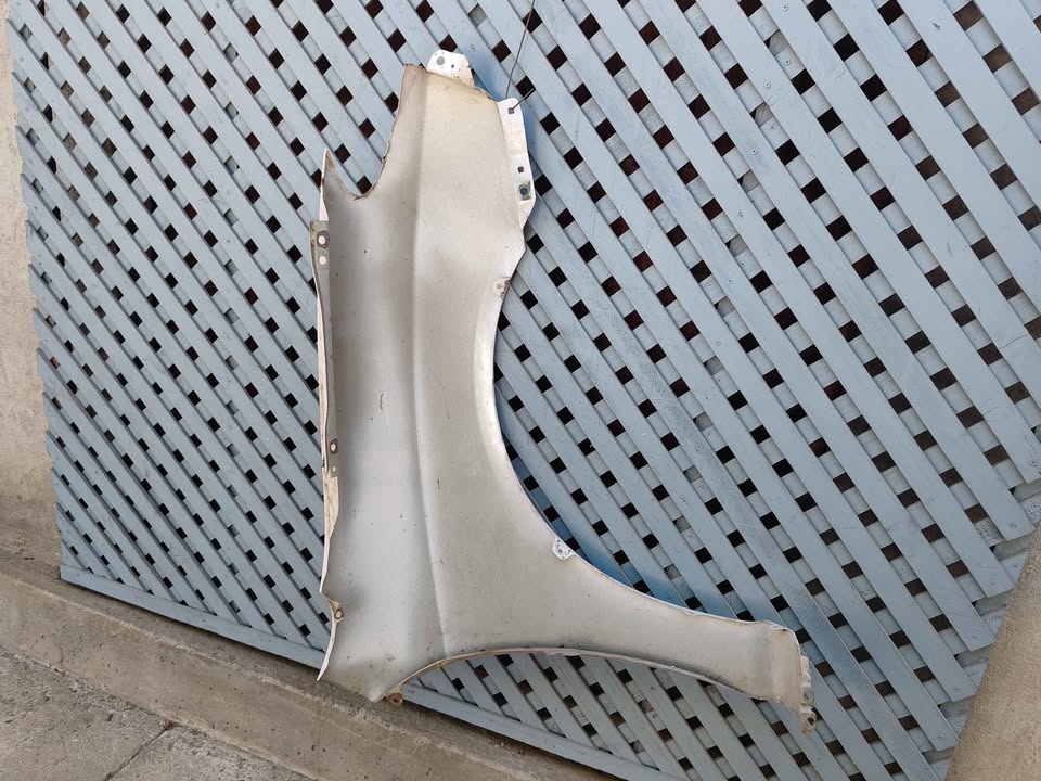 Tapabarro izquierdo Hyundai Elantra 2007 - 2010 - Imagen 7