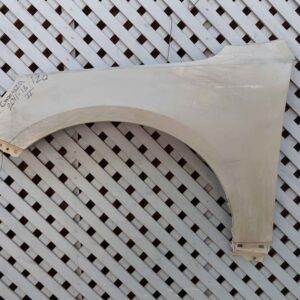 Tapabarro izquierdo Kia Cadenza ll 2011 - 2013