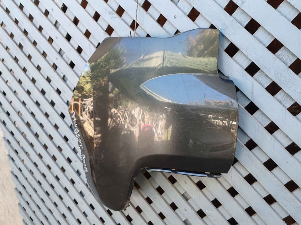 Corner trasero izquierdo Peugeot 3008 2008 - 2013 - Imagen 3