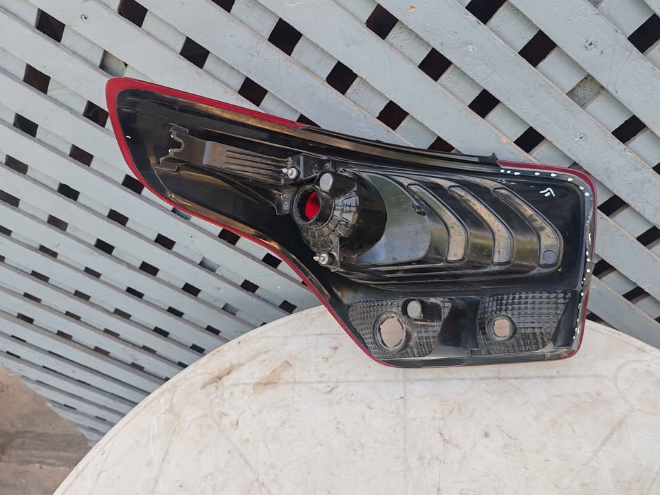 Foco trasero derecho Hyundai Verna 2020 - 2023 - Imagen 4