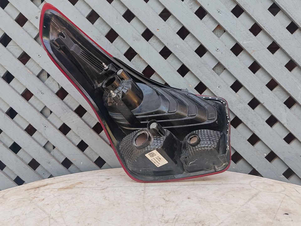 Foco trasero derecho Hyundai Verna 2020 - 2023 - Imagen 7