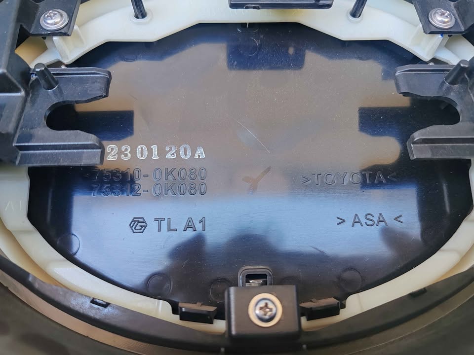 Máscara Toyota Fortuner 2016 - 2021 - Imagen 9