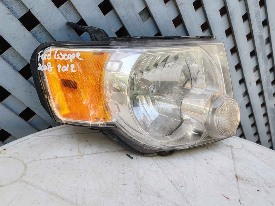 Óptico derecho Ford Escape 2008 - 2012 - Imagen 2