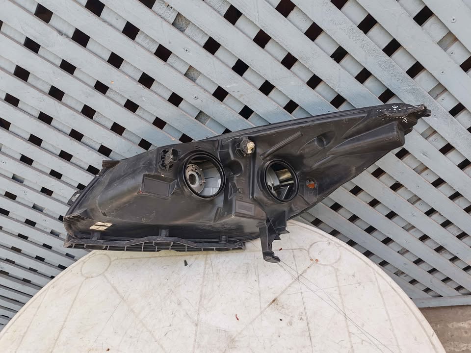 Óptico derecho Ford Escape 2013 - 2016 - Imagen 8