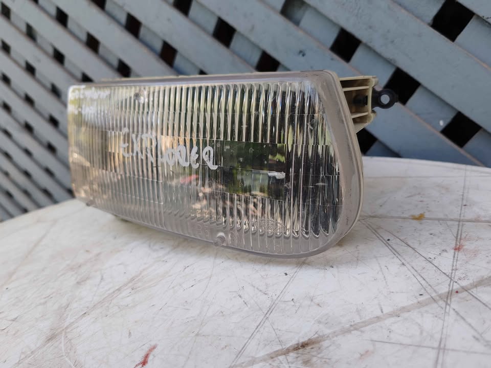 Óptico derecho Ford Explorer 1996 - 2001 - Imagen 3