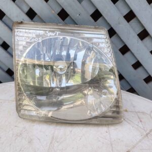 Óptico derecho Ford Explorer Sport 2002 - 2005