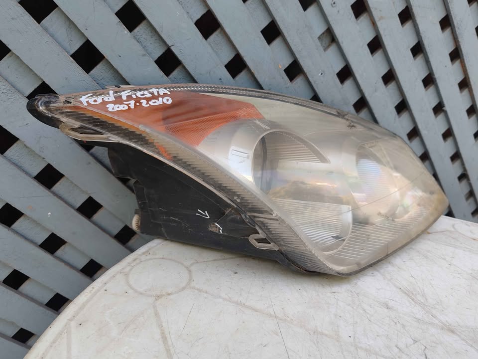 Óptico derecho Ford Fiesta 2007 - 2010 - Imagen 2