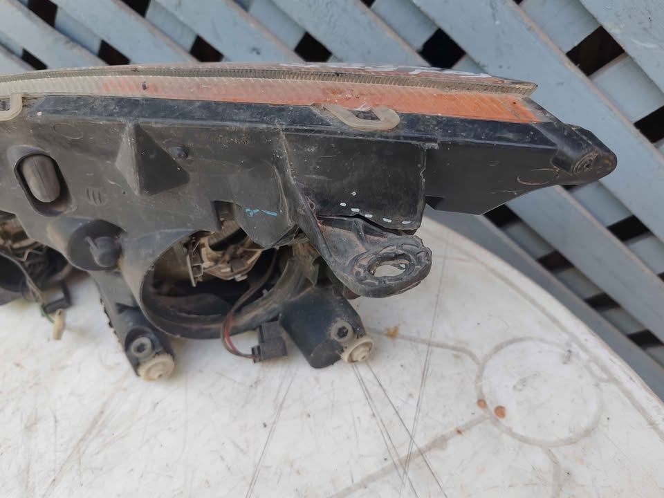 Óptico derecho Ford Fiesta 2007 - 2010 - Imagen 6