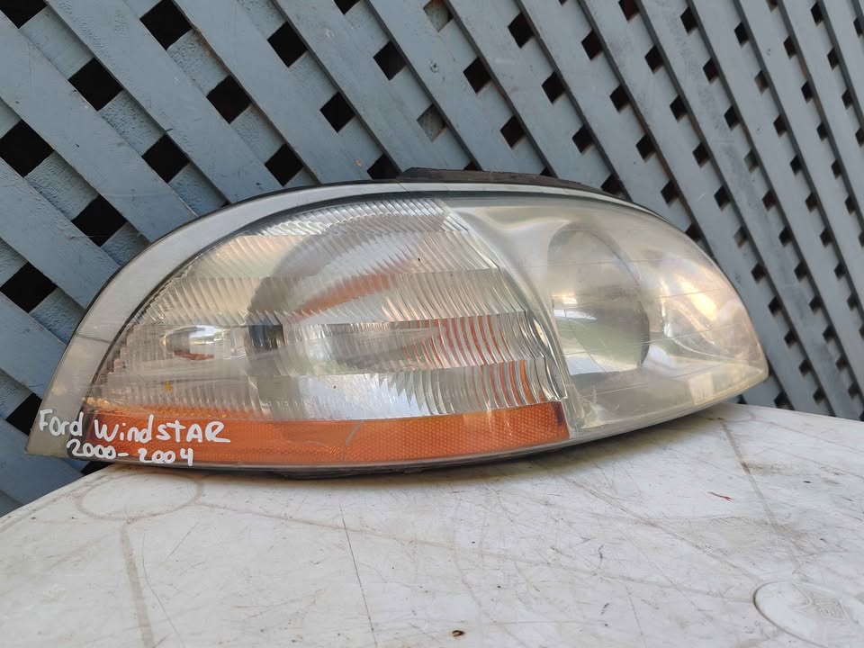 Óptico derecho Ford Windstar 2000 - 2004 - Imagen 2