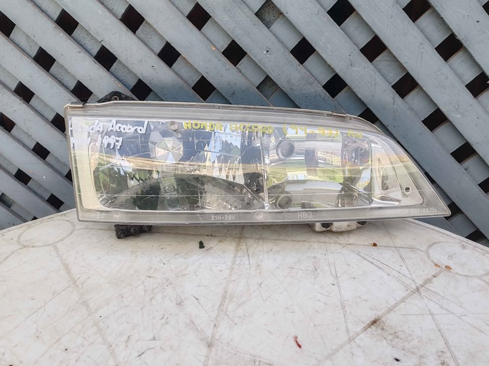 Óptico derecho Honda Accord 1994 - 1997