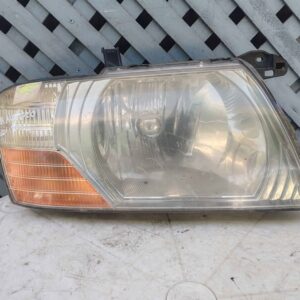 Óptico derecho Mitsubishi Montero 2001 - 2006