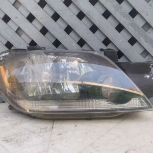 Óptico derecho Mitsubishi Outlander 2003 - 2005