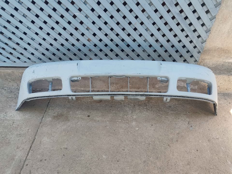 Parachoque Volkswagen Polo Classic 1998 - 2002