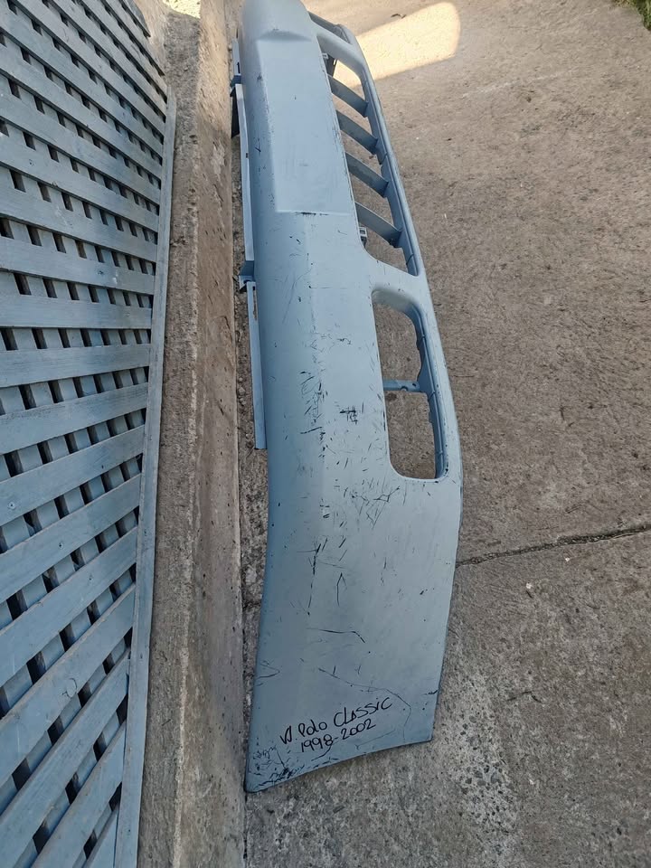 Parachoque Volkswagen Polo Classic 1998 - 2002 - Imagen 3