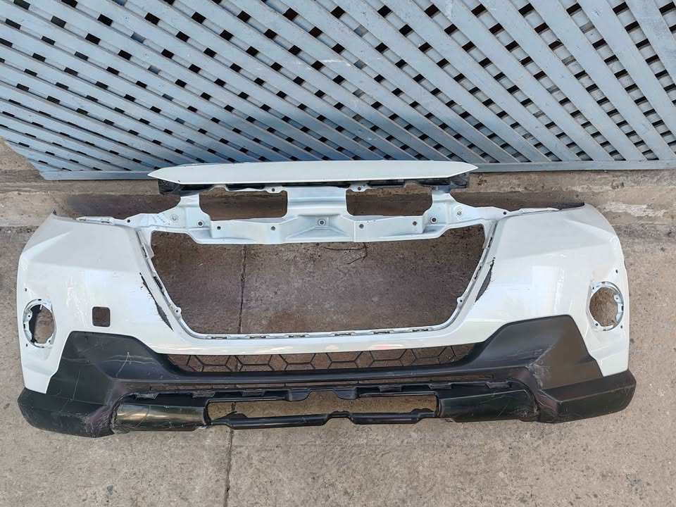 Parachoque delantero Honda WR-V 2018 - 2025 (II)