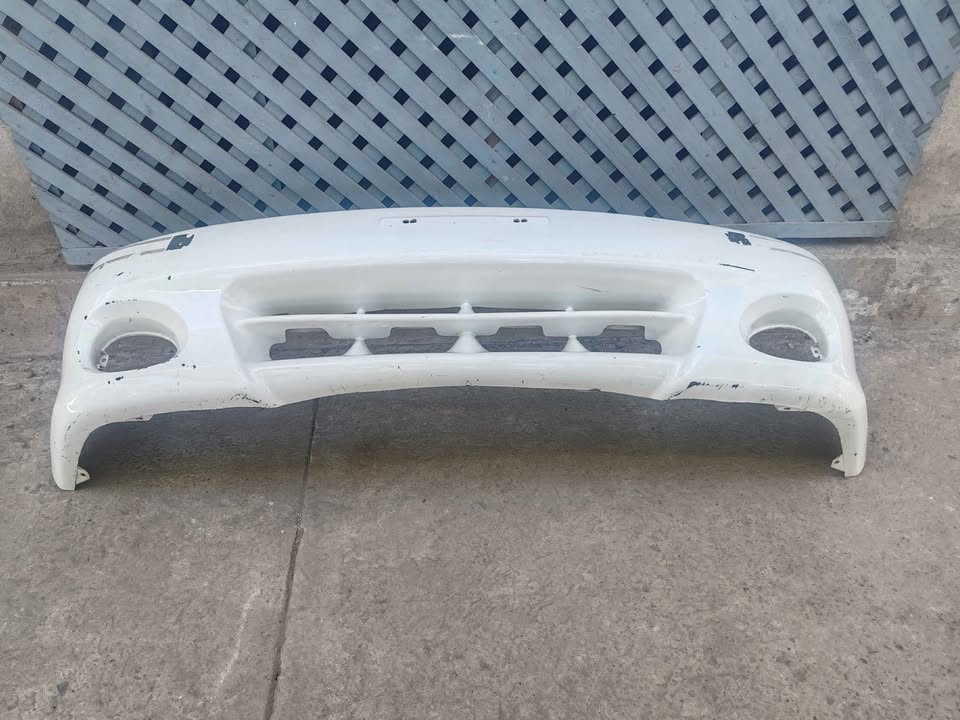 Parachoque delantero Hyundai Accent 1998 - 1999 - Imagen 2