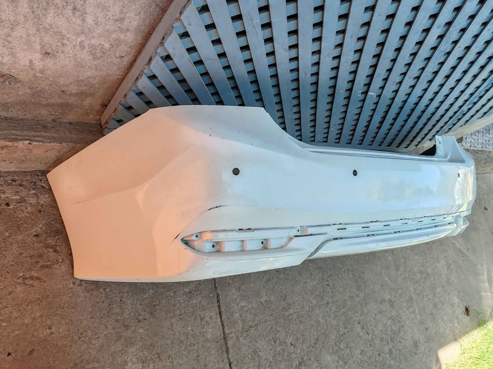 Parachoque trasero Honda Accord 2016 - 2018 - Imagen 3