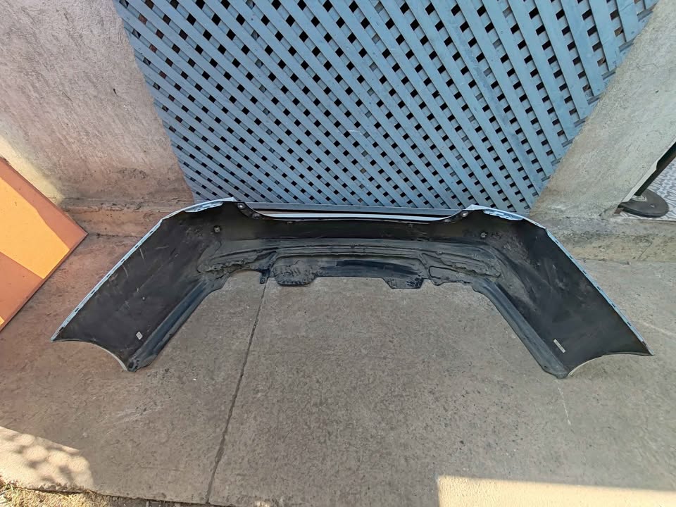 Parachoque trasero Honda Accord 2016 - 2018 - Imagen 8