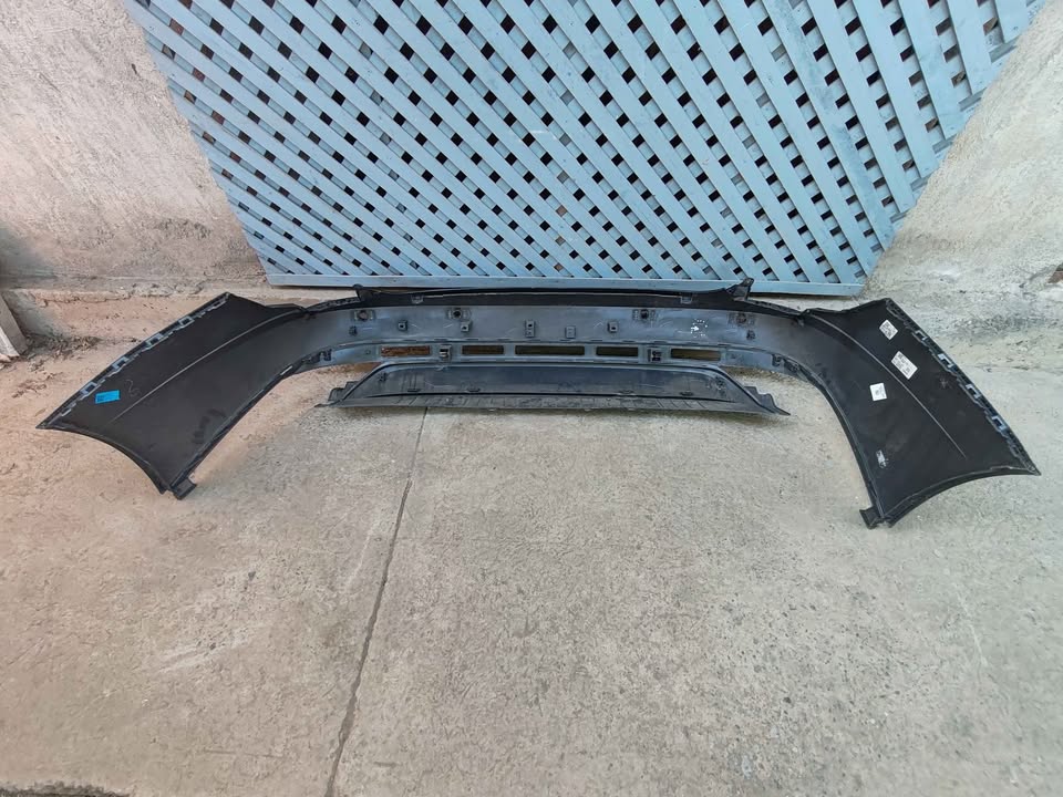 Parachoque trasero Hyundai Accent 2024 - 2026 (III) - Imagen 9