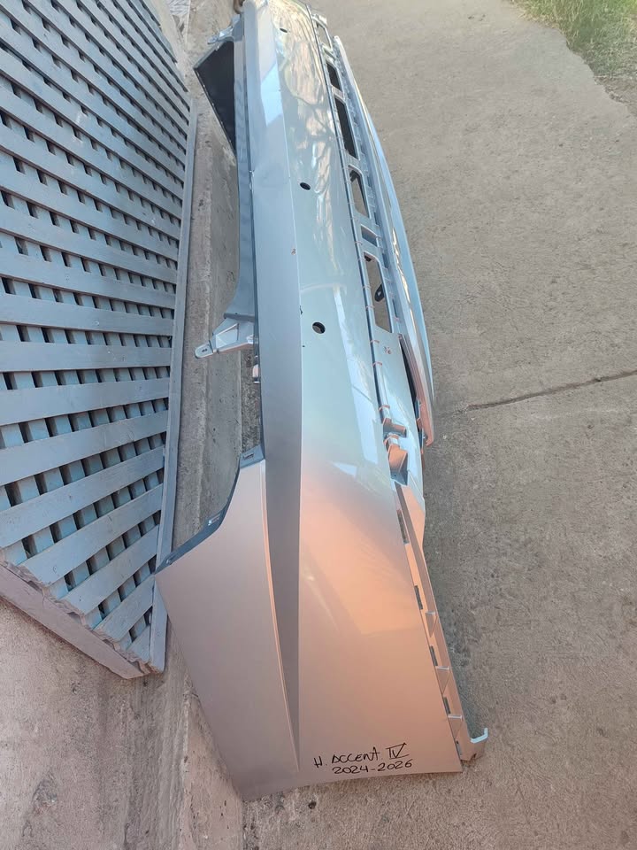 Parachoque trasero Hyundai Accent 2024 - 2026 (IV) - Imagen 5