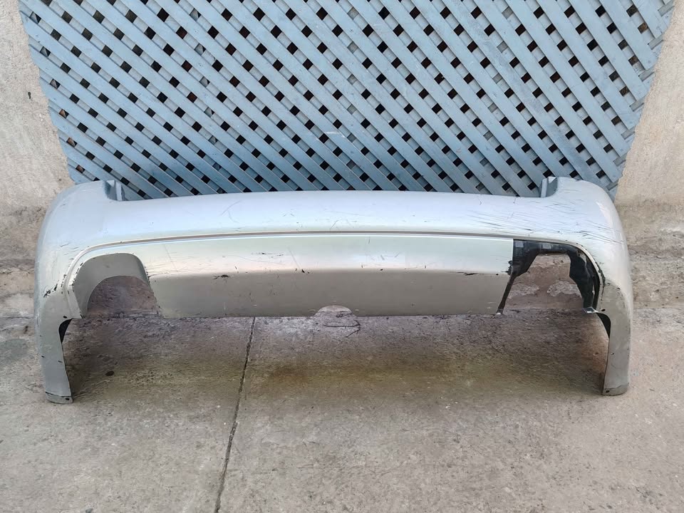 Parachoque trasero Subaru Legacy STW 2004 - 2009 - Imagen 2