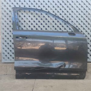 Puerta delantera derecha Volkswagen Touareg 2012 - 2017