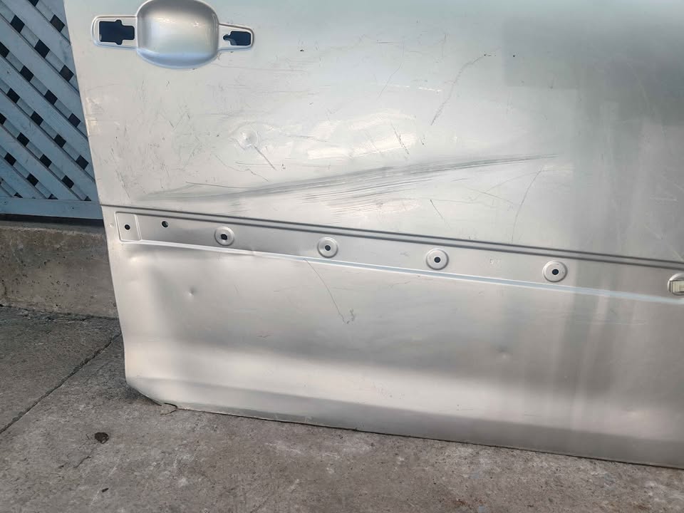 Puerta delantera derecha citroen C4 Grand Picasso 2007 - 2012 - Imagen 4