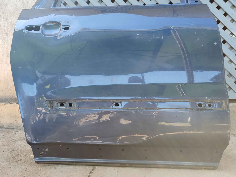 Puerta trasera derecha Chevrolet Traverse 2011 - 2016 - Imagen 4