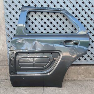 Puerta trasera izquierda Citroen C4 Cactus 2016 - 2018