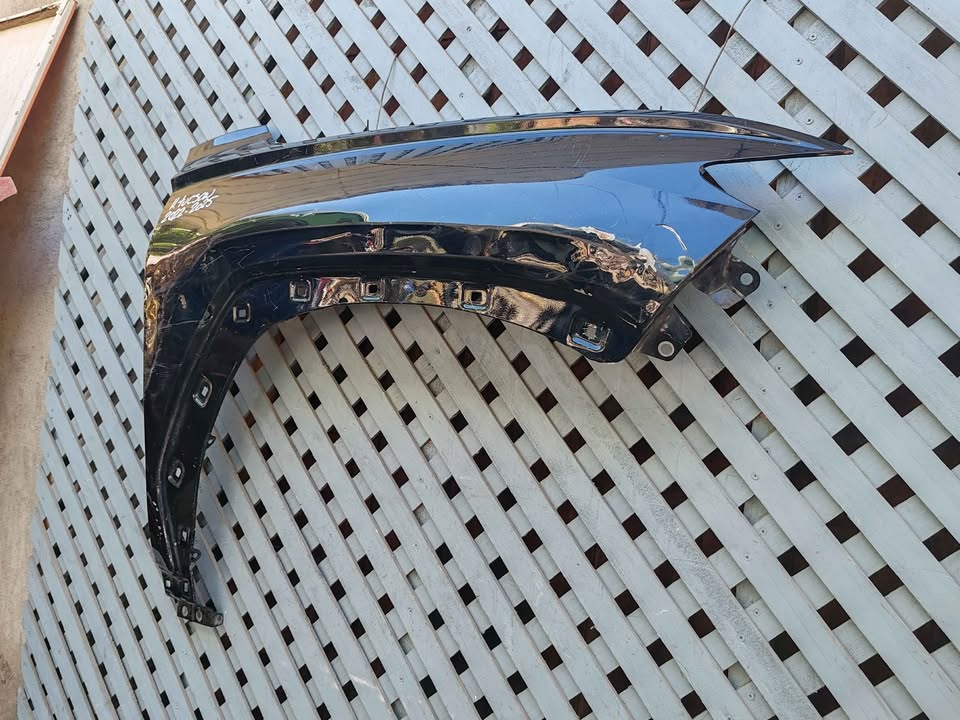 Tapabarro derecho Hyundai Tucson 2022 - 2025 - Imagen 5