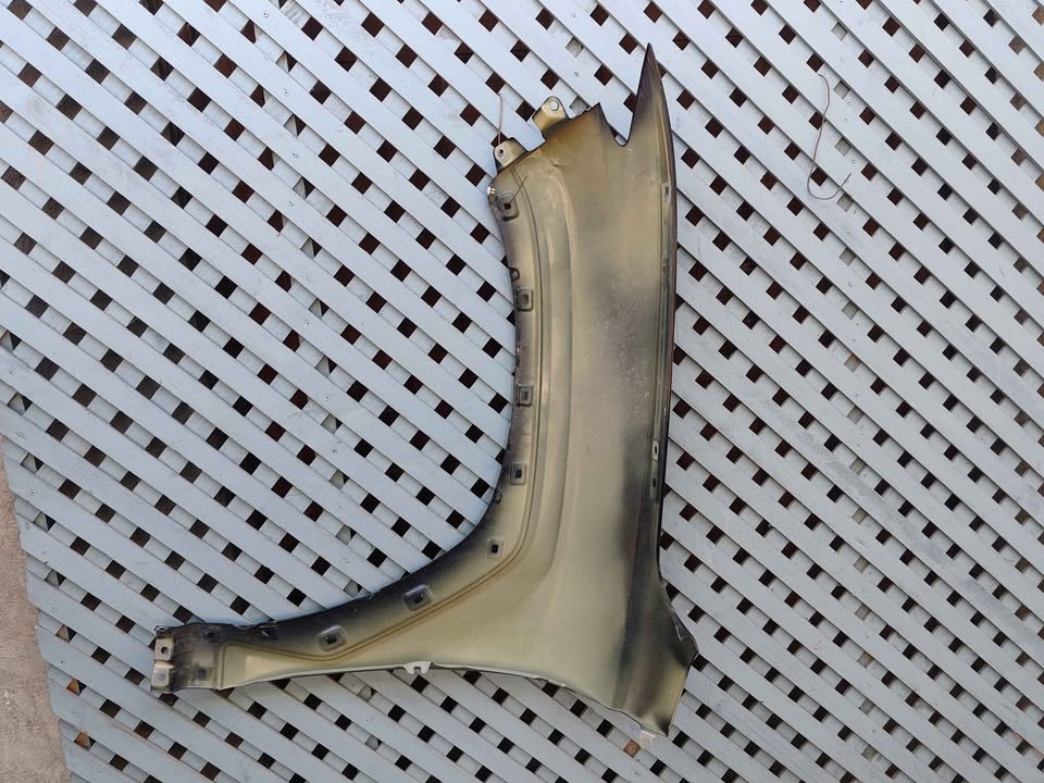 Tapabarro derecho Hyundai Tucson 2022 - 2025 - Imagen 7