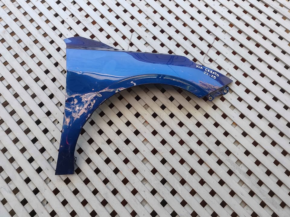 Tapabarro derecho Kia Cerato 2019 - 2024 - Imagen 2