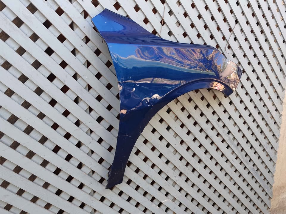 Tapabarro derecho Kia Cerato 2019 - 2024 - Imagen 3