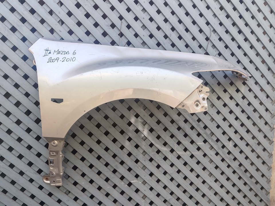 Tapabarro derecho Mazda 6 2009 - 2010 (II)